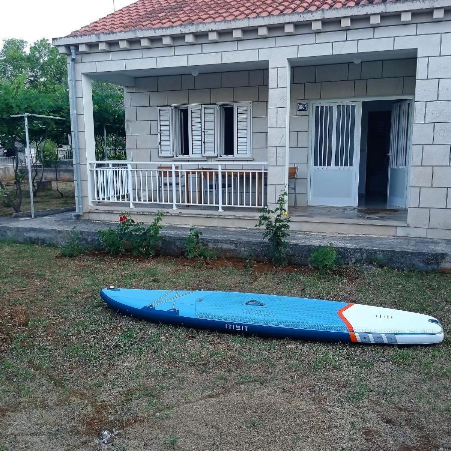 My Mediterranean Villa With Huge Garden And Own Parking لومباردا المظهر الخارجي الصورة
